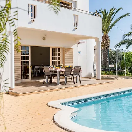 Villa Spacieuse Pour Familles Avec Piscine Privee A - Pt-1-6 *